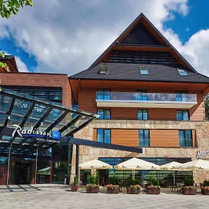 מלון Radisson Blu & Residences, זקופאנה